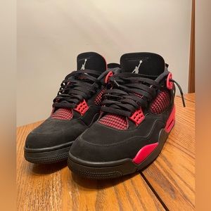 NIKE “Air Jordan 4 Retro Red Thunder”. Men’s Size 11.